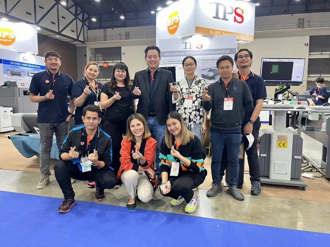 TPS digital cutting machine on Ad & Sign Expo 2022 show