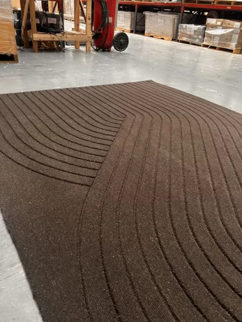 Carving & V-groove on carpet | TPS digital cutting machine